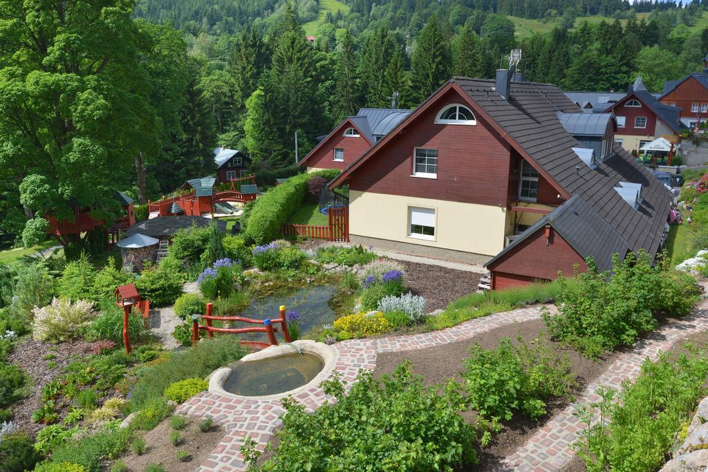 Rodinny Resort Uko Bedřichov Exterior foto